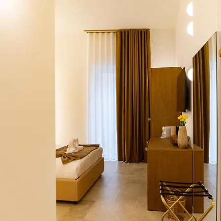 Alojamento de Acomodação e Pequeno-almoço Palazzo Porzia - Vecchia 3*